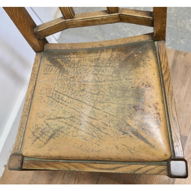 1950s Arts and Crafts High Bar Stools in Oak, 1950s, Set of 3 For Sale - Image 5 of 11