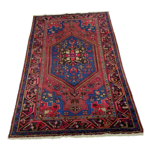 1990s Handwoven Persian Hamedan Area Rug 4'3" X 6'8"