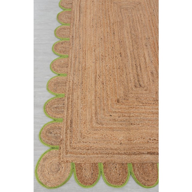 Boho Chic Green Scallop Edge With Natural Jute Rug 5x7 Ft. For Sale - Image 3 of 13