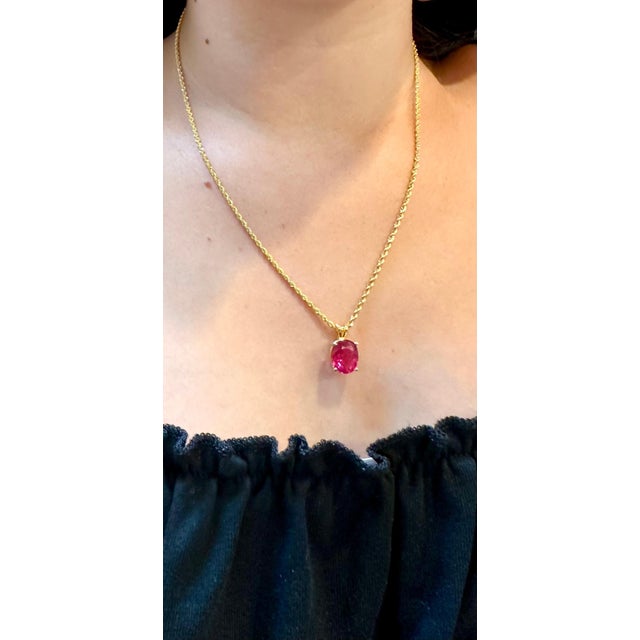 4 Carat Oval Cut Natural Pink Tourmaline 14 Karat Yellow Gold Necklace For Sale - Image 12 of 18