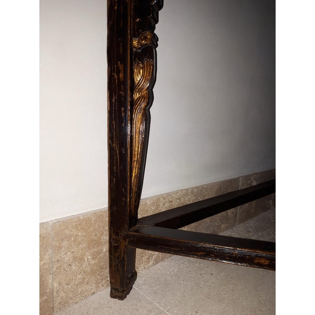 Black Chinese Console Table in Lacquered Wood For Sale - Image 8 of 11