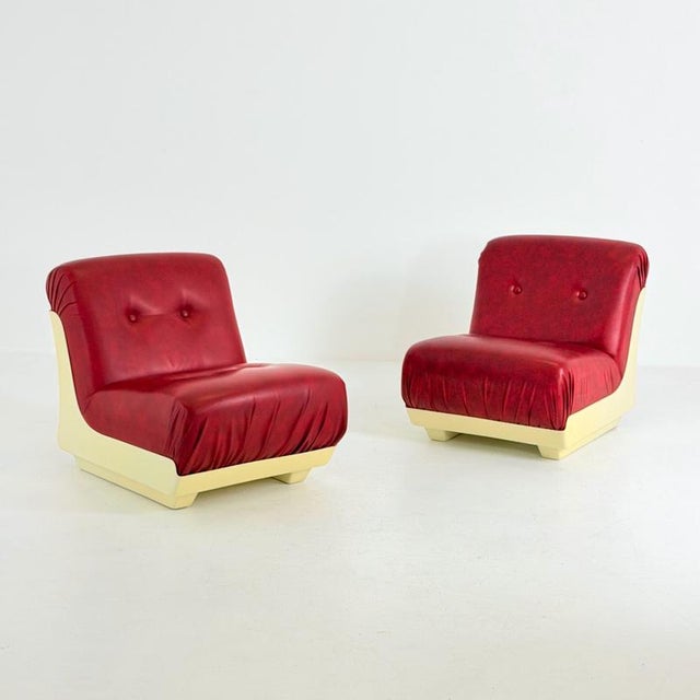 Cream Mid-Century Space Age Lounge Chair in Red Leather & Fiberglass Shell, Germany, 1970s For Sale - Image 8 of 18