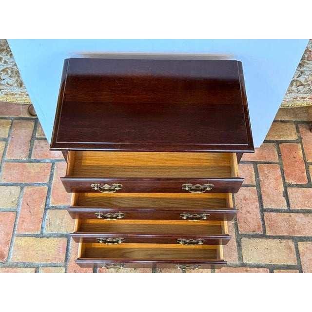 1990s Traditional Chippendale Mahogany Chest of Drawers For Sale - Image 11 of 12