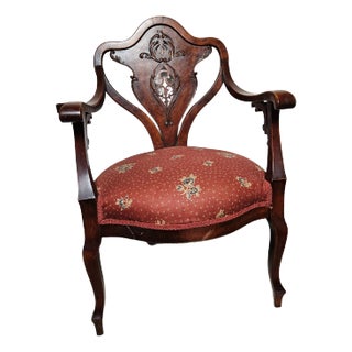 Late 19th Century Victorian Mahogany Accent Parlour Chair For Sale