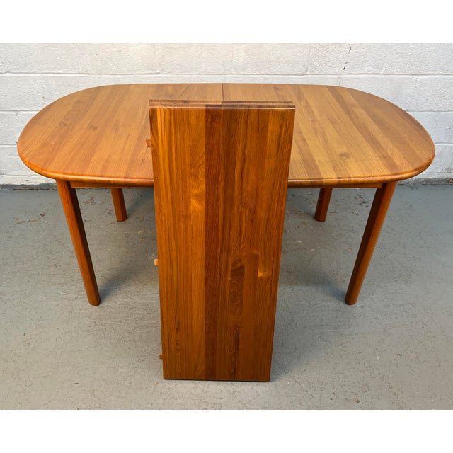 Mid-Century Modern Teak Oval Extension Dining Table For Sale - Image 12 of 16