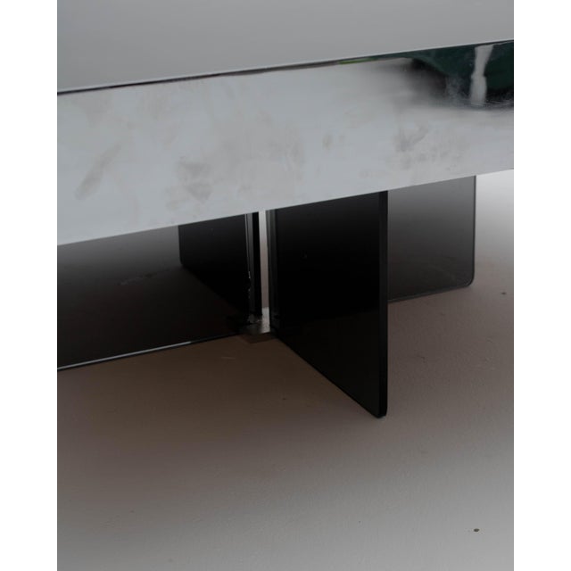 Coffee table inspired by the "Mangouste" model by renowned French designer François Monnet for the prestigious Kappa brand...
