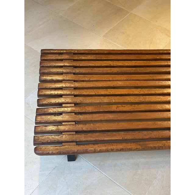 Designed by Charlotte Perriand and created by Steph Simon, this Cansado bench is a classic of mid-century design that...