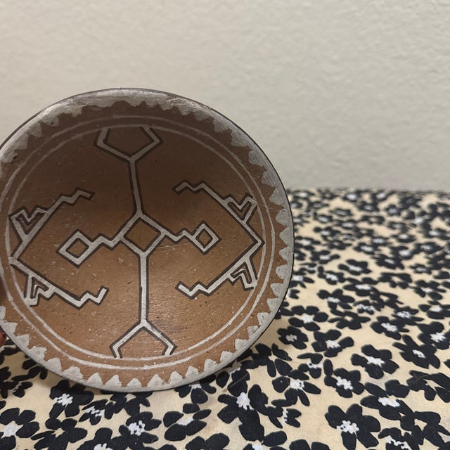 1970s 1970s Hand-Painted Southwestern Geometric Pottery Plate For Sale - Image 5 of 5