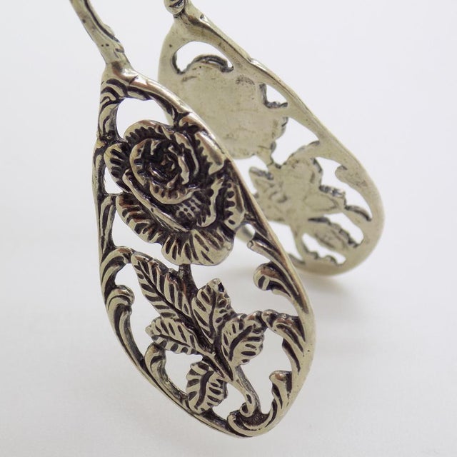 Metal Vintage Italian Handmade Genuine Silver Decorative Sugar Cube Tonges with Rose Flower Motif, 1970s For Sale - Image 7 of 13