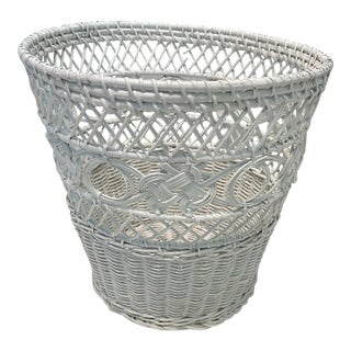 1960s White Wicker Wastebasket, Cottage Bathroom Basket For Sale