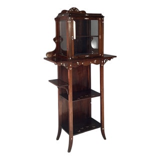 Italian Art Deco Display Cabinet in Wood and Glass, 1930s For Sale