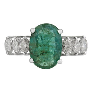 Modern Mid Century Style 2.54 Ct Oval Emerald & Marquise Diamond Ring in 925 Silver Size 4 For Sale