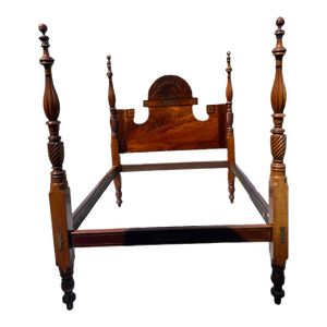 Federal Period Sheraton Southern Cherry Cannonball Four-Poster Bed, Late 18th–Early 19th Century