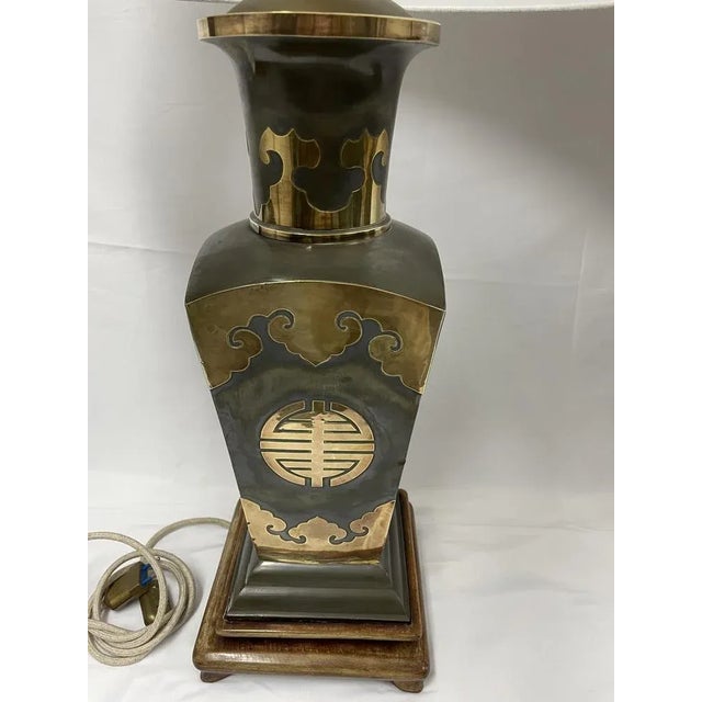 Black Metal Lamps with Brass Applications on Wooden Bases, 1970s For Sale - Image 8 of 13