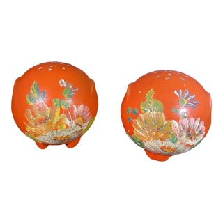 1930s Ransburg Pottery Orange Hand Painted Salt & Pepper Shakers- a Pair For Sale