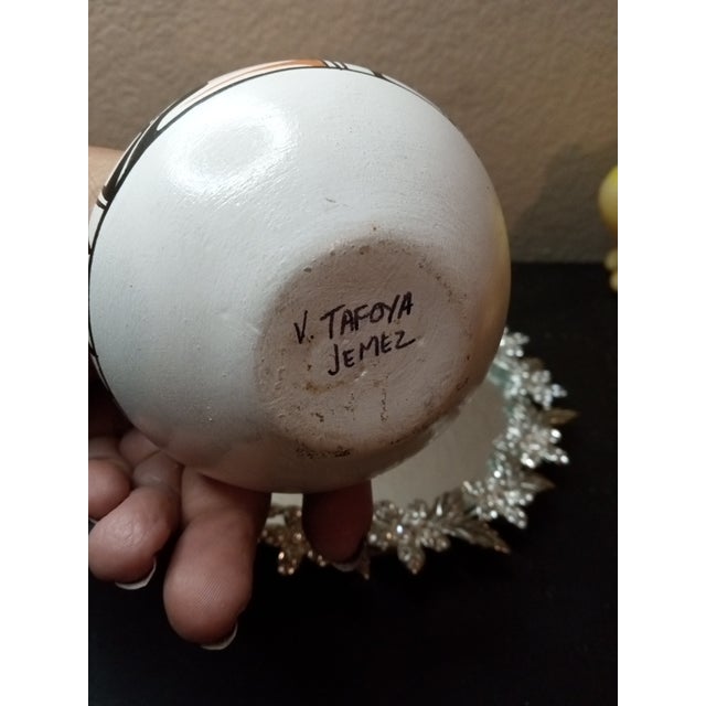 American Gorgeous Signed Tafoya Jemez Pueblo Pottery Bowl For Sale - Image 3 of 6