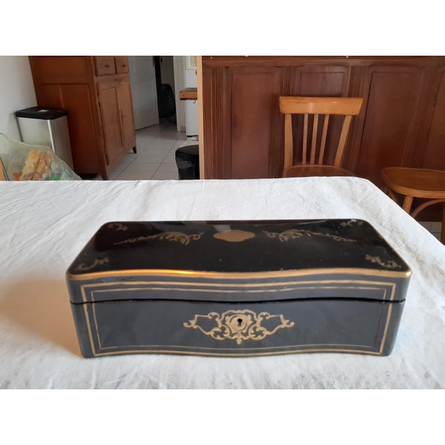 Napoleon III Style Box in Black Lacquered Wood and Gilded Brass, 1890 For Sale - Image 14 of 14