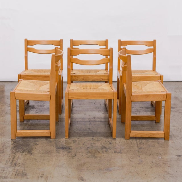 1960s Maison Regain Brutalist Elm + Rush Dining Chairs - Set of 6 Available, Sold as Pairs For Sale - Image 4 of 8