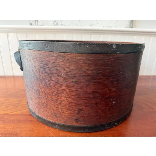 Large Antique New England Wooden Dry Measure by Daniel Cragin, Wilton, New Hampshire – Primitive Grain Measure With Forged Iron Handles For Sale - Image 10 of 16