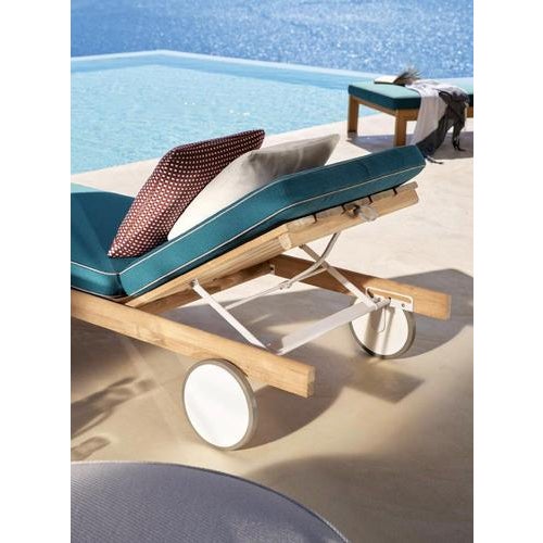 Blue Lie Out Sunbed by Rodolfo Dordoni for Cassina For Sale - Image 8 of 11