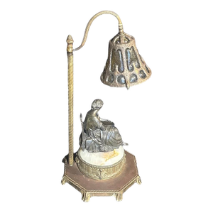 Unique Statue Table Lamp
