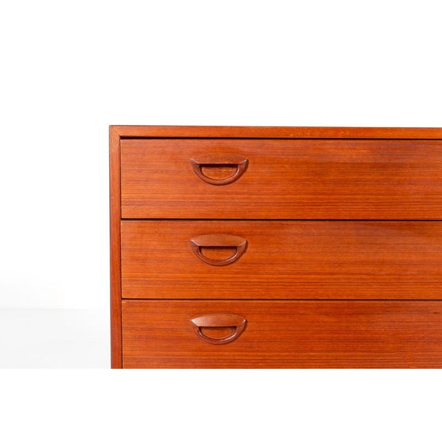 Wood Mid-Century Modern Danish Teak Chest of Drawers by Kai Kristiansen, 1960s For Sale - Image 7 of 14