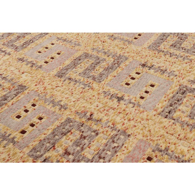 Late 20th Century Rug & Kilim’s Scandinavian-Inspired Geometric Golden-Yellow Gray Wool Rug For Sale - Image 5 of 8