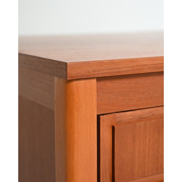 Scandinavian Teak Desk with Movable Drawers, 1960s For Sale - Image 9 of 11