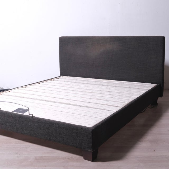 Double Bed with Motorized Base from Treca Interiors Paris, 2000s For Sale - Image 18 of 18