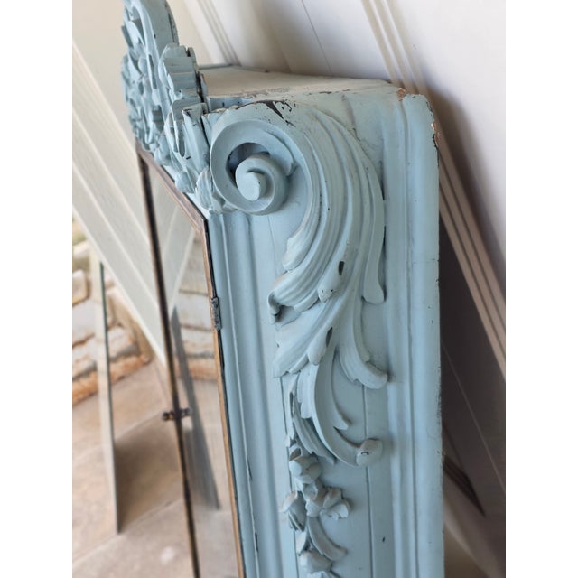 Painted Mirror Back Hanging Wall Vitrine Display Cabinet For Sale - Image 15 of 18