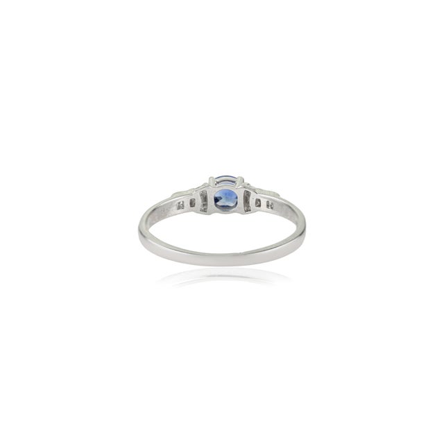 Metal Art Deco-Inspired Round Blue Sapphire & Baguette Diamond Ring Size 7 in 14k White Gold For Sale - Image 7 of 17