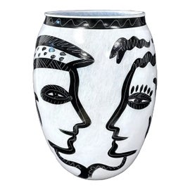 Example of Ulrica Hydman-Vallien Vases