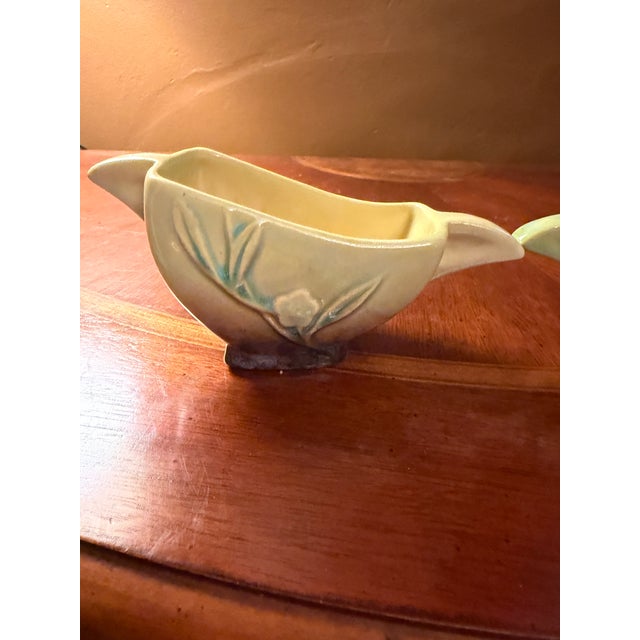 Roseville Pottery Vintage Roseville Wincraft Chartreuse Creamer and Sugar Bowl Set ca.1948 For Sale - Image 4 of 8