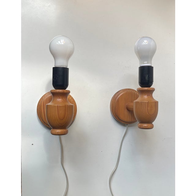Vintage Nordic Wall Sconces in Oregon Pine, 1980s, Set of 2 For Sale - Image 3 of 8