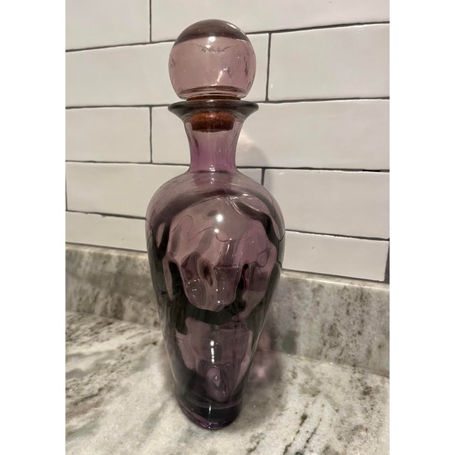 1980s Vidrios San Miguel Spain Recycled Amethyst Art Glass Decanter For Sale - Image 4 of 4