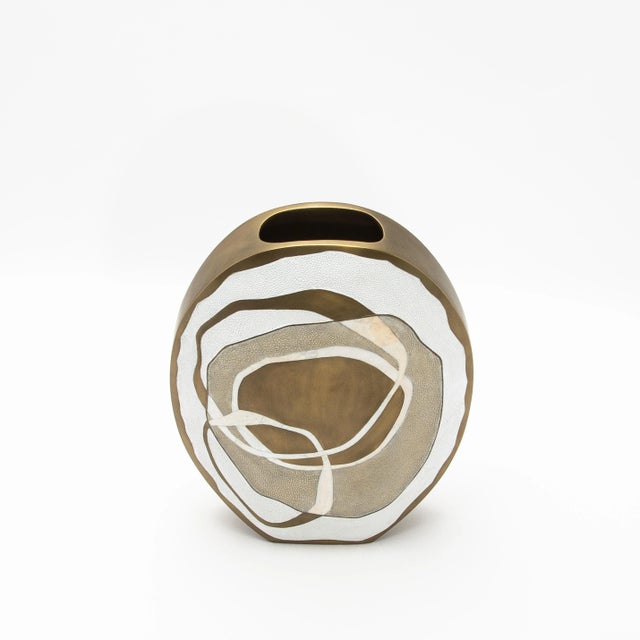 Modern Vase in Shagreen With Shell and Brass Details by R&y Augousti For Sale In Los Angeles - Image 6 of 9