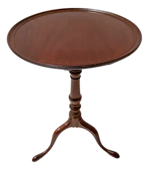 19th Century English Walnut Tilt-Top End Table