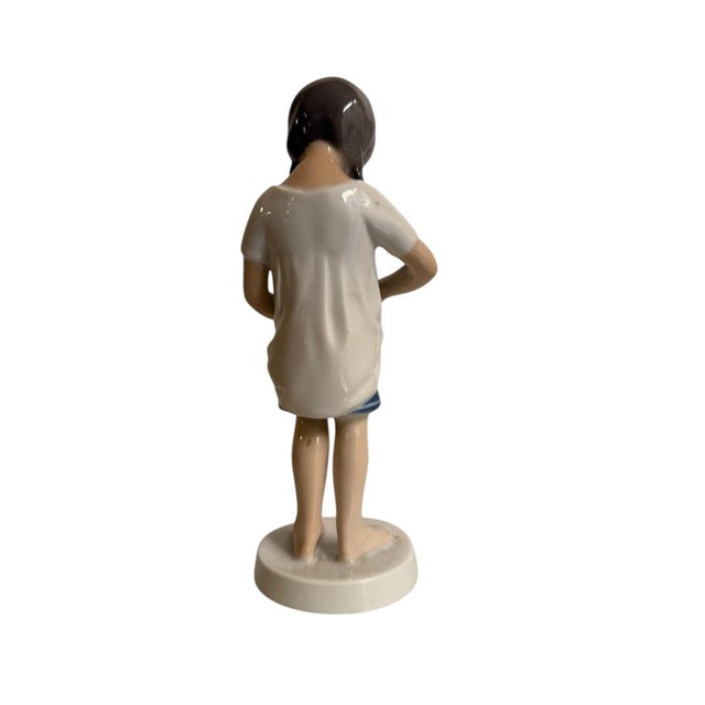 Ceramic Figurine of Girl with a Kitten from Royal Copenhagen, 20th Century For Sale - Image 3 of 6