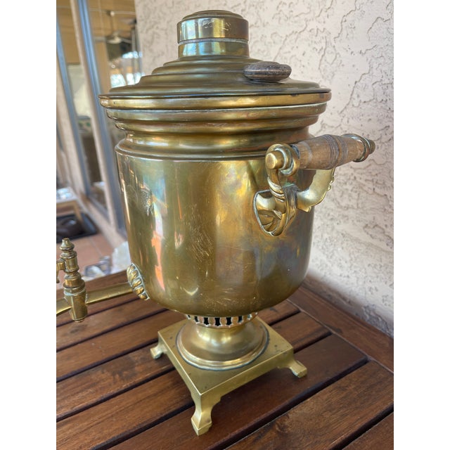 Art Nouveau Antique 19th Century Russian Imperial Brass Samovar For Sale - Image 3 of 9