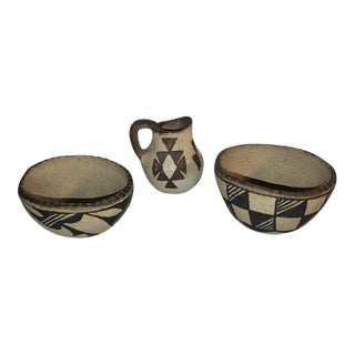 Early 20th Century Three Piece Collection of Navajo Acoma n.m. Miniature Pottery For Sale