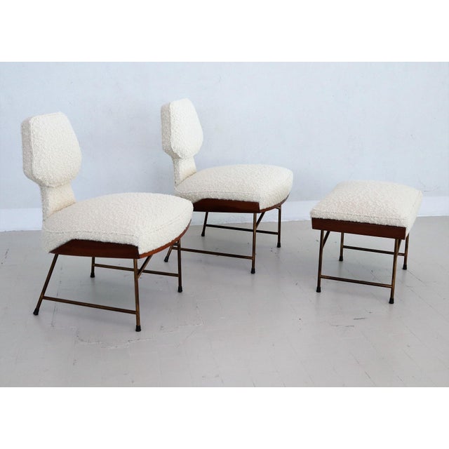 1950s Slipper Chairs and Ottoman in Walnut and Bouclé by Renzo Zavanella, 1950, Set of 3 For Sale - Image 5 of 18