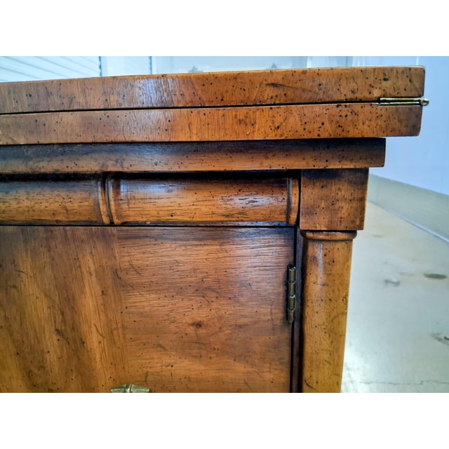 Vintage Heritage Campaign Buffet Credenza | Mid Century Modern Sideboard With Drop-Leaf / Expandable Top | Retro Dining Room Furniture For Sale - Image 9 of 15