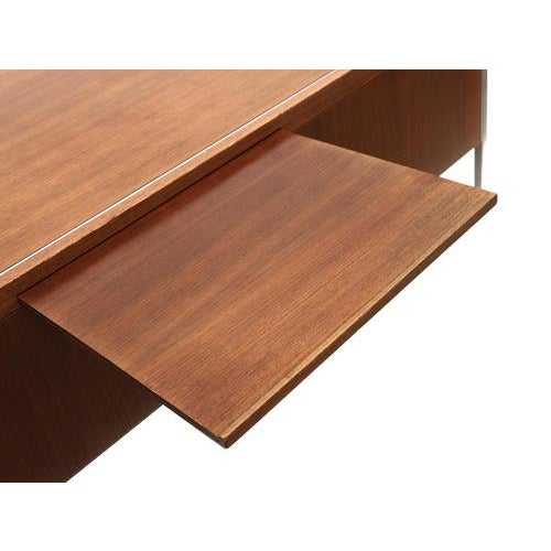 Wood Model 4146 Executive Desk by Richard Schultz for Knoll International, 1960 For Sale - Image 7 of 12