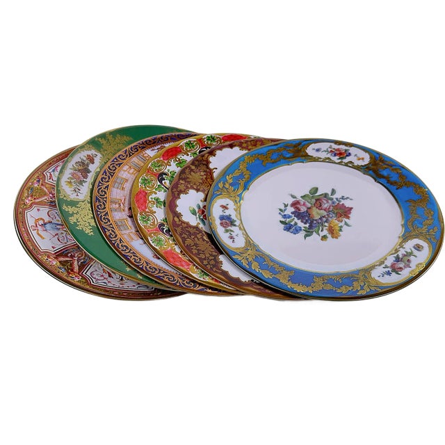 We love this mix n'match new take on service-ware ..... and this one checks every box! This is a set of four enameled tin...