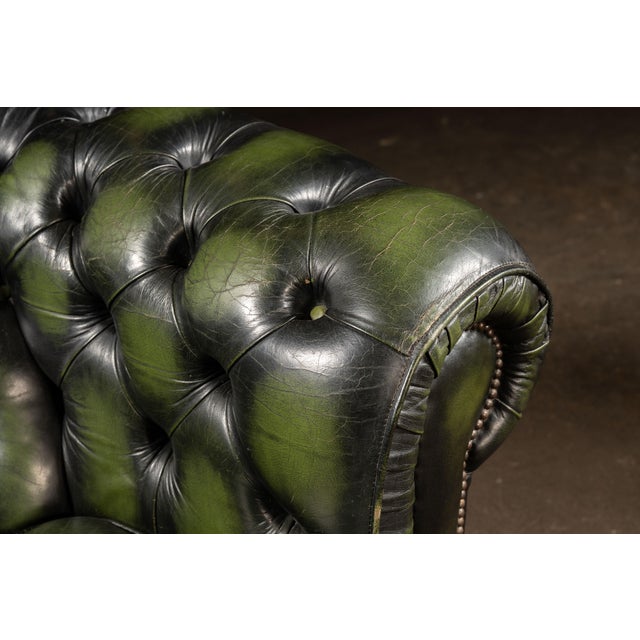 Vintage Tufted Leather Chesterfield Club Chair in Emerald Green For Sale - Image 9 of 10