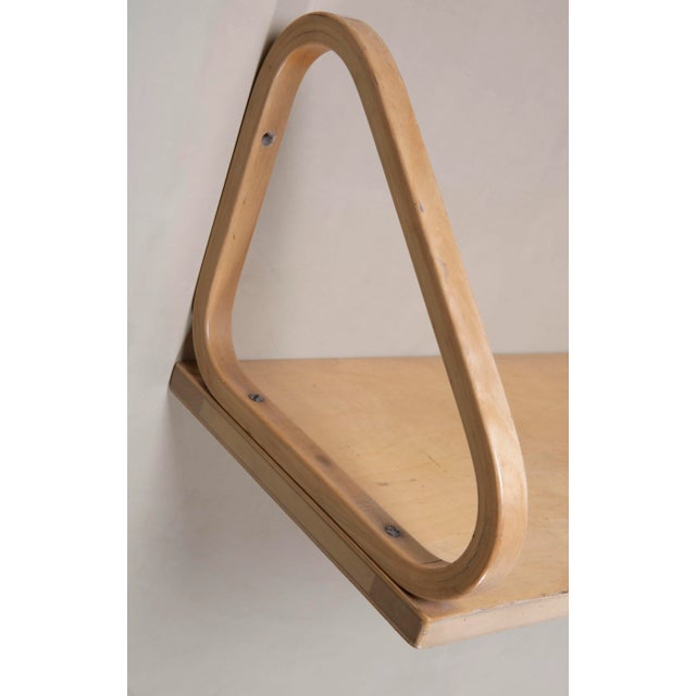 Mid-Century Modern Model 112B Shelves attributed to Alvar Aalto for Artek, 1960s, Set of 2 For Sale - Image 3 of 9
