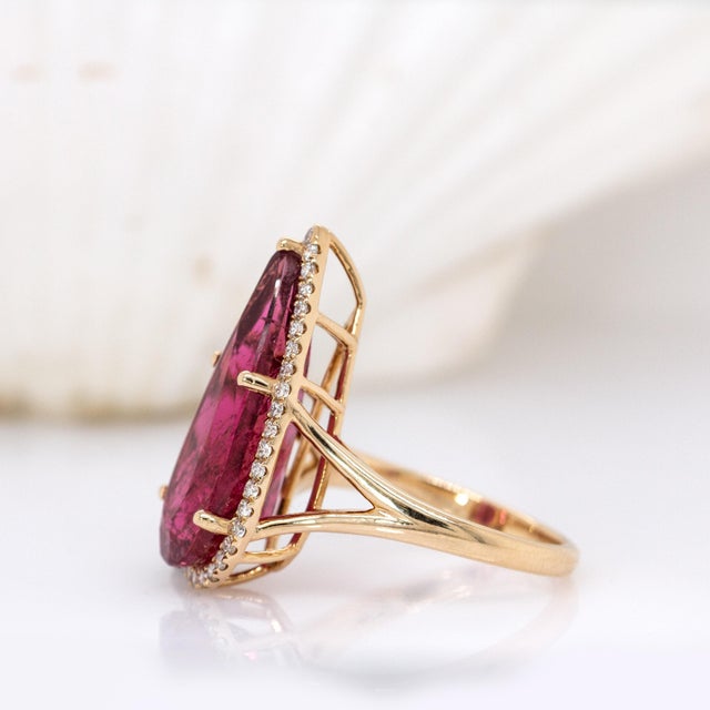 2020s 7.75cts Rubellite Tourmaline and Accented Diamond Ring in 14k Solid Yellow Gold For Sale - Image 5 of 7