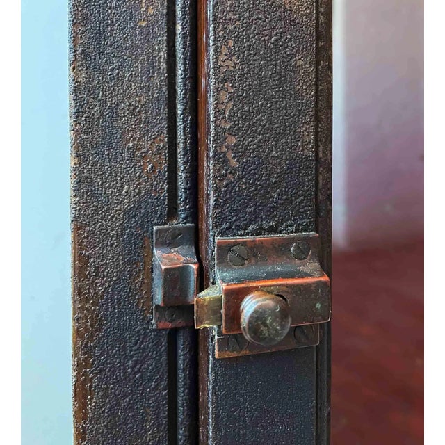 Traditional Antique Showcase With Original Glass For Sale - Image 3 of 6