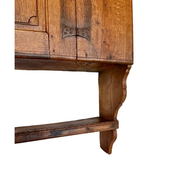 Late 18th Century Georgian Wall-Hanging Cabinet For Sale In Atlanta - Image 6 of 7