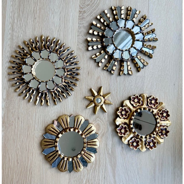 Vintage Hand-Carved Peruvian Giltwood Sunburst Mirror Collection – Set of 5 | Designer Provenance For Sale - Image 10 of 10